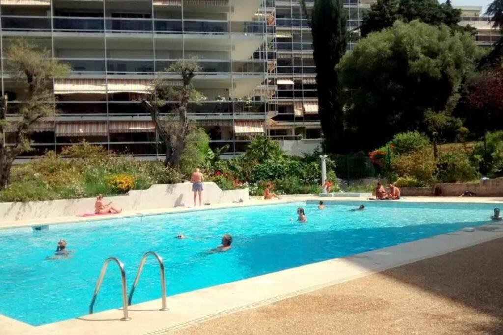 Superbe Studio Avec Piscine Ext Антіб Екстер'єр фото